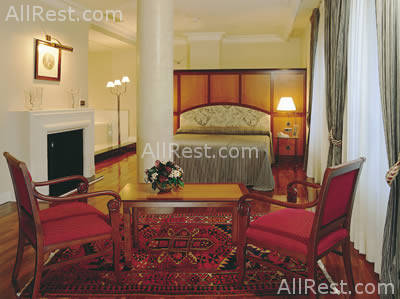 NH Gran Hotel 11
